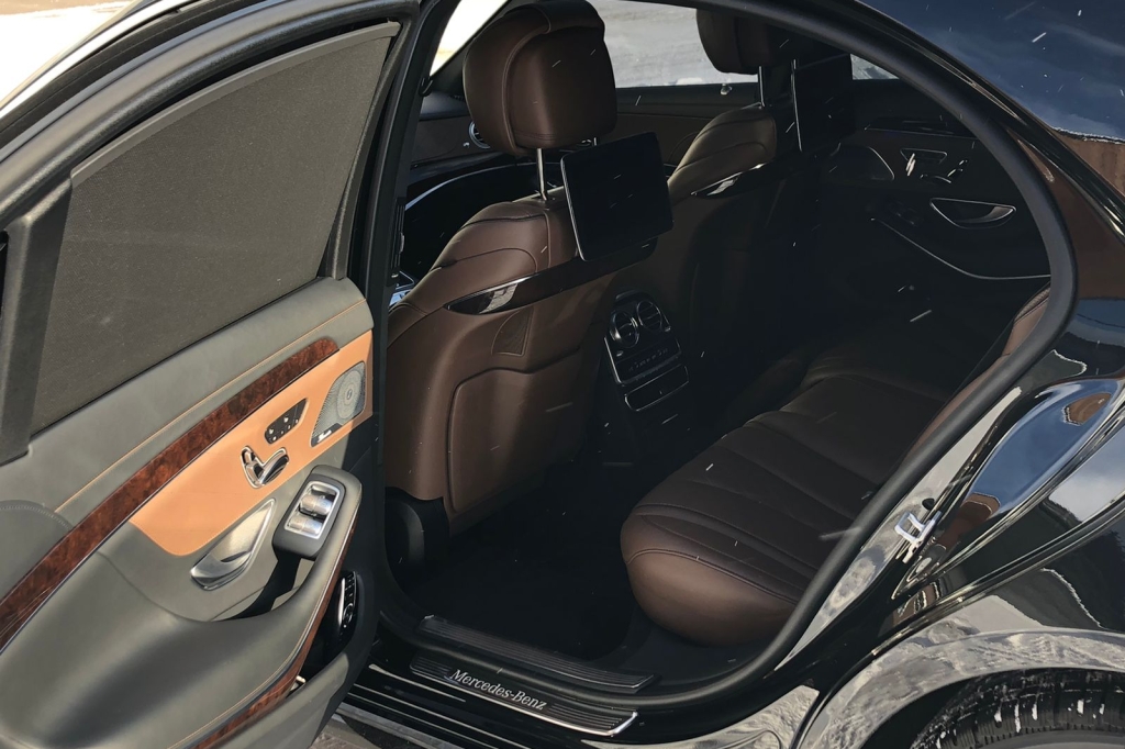 Mercedes-Benz S 560 4matic Long 2017 photo 13