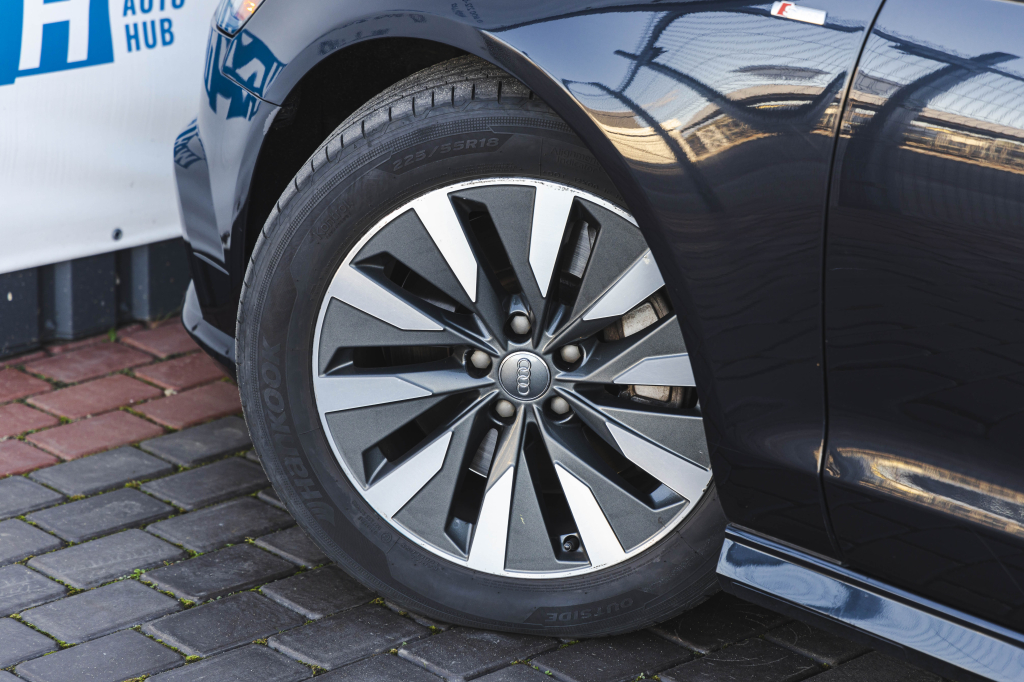 Audi A6 S-Line 2017 фото 11