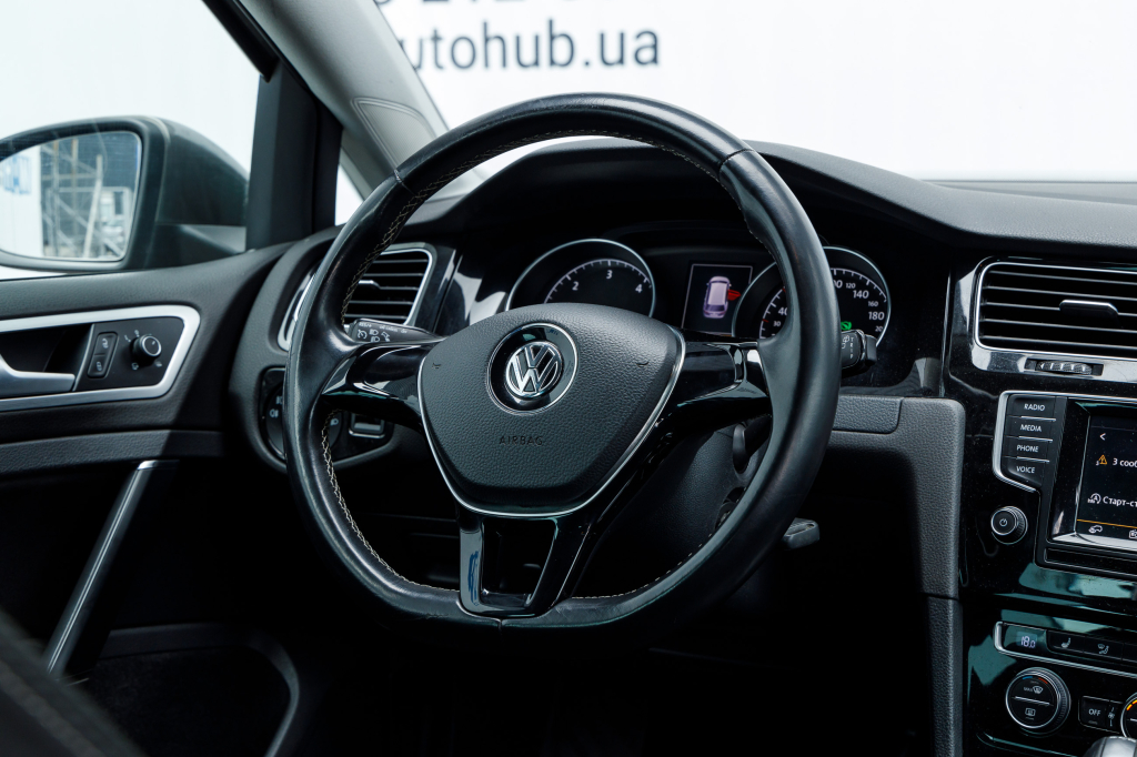 Volkswagen Golf VII CUP 2014 photo 26