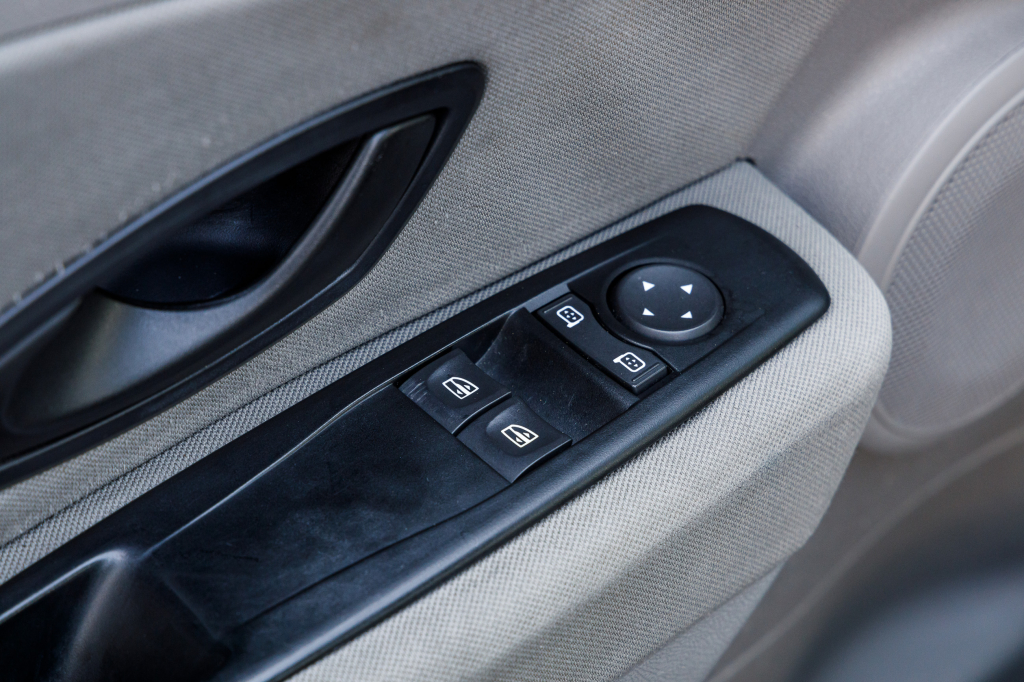 Renault Megane 2010 photo 6