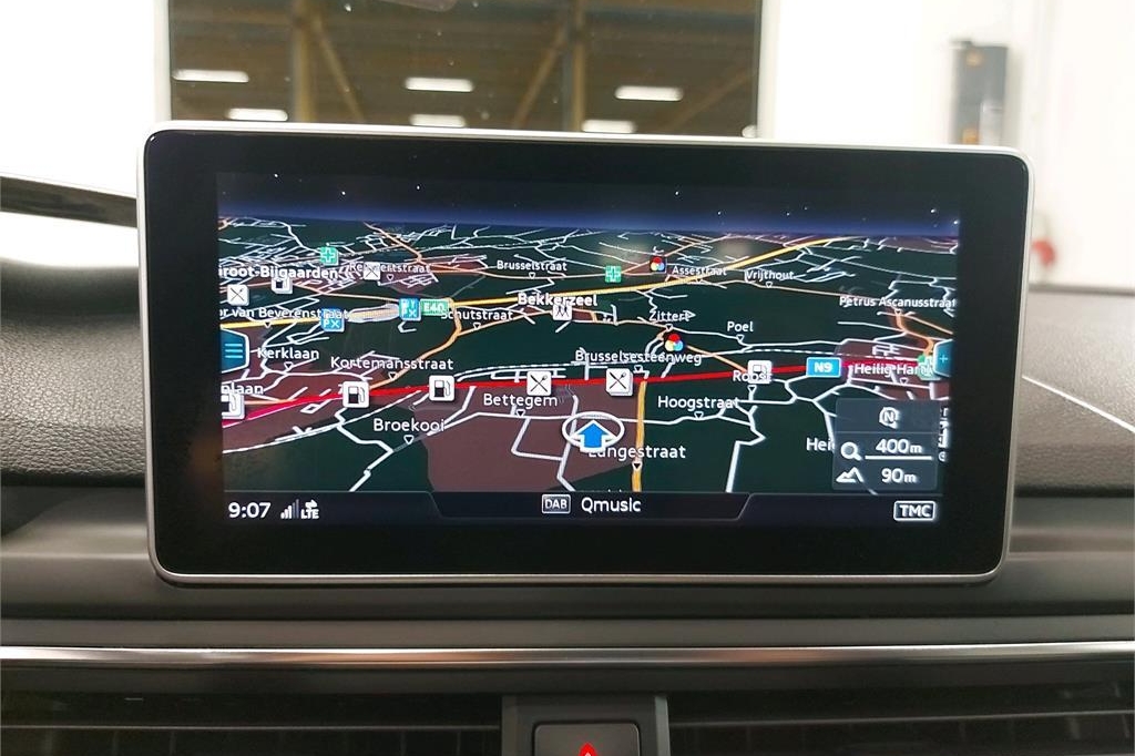 Audi A4 Avant 2017 фото 4