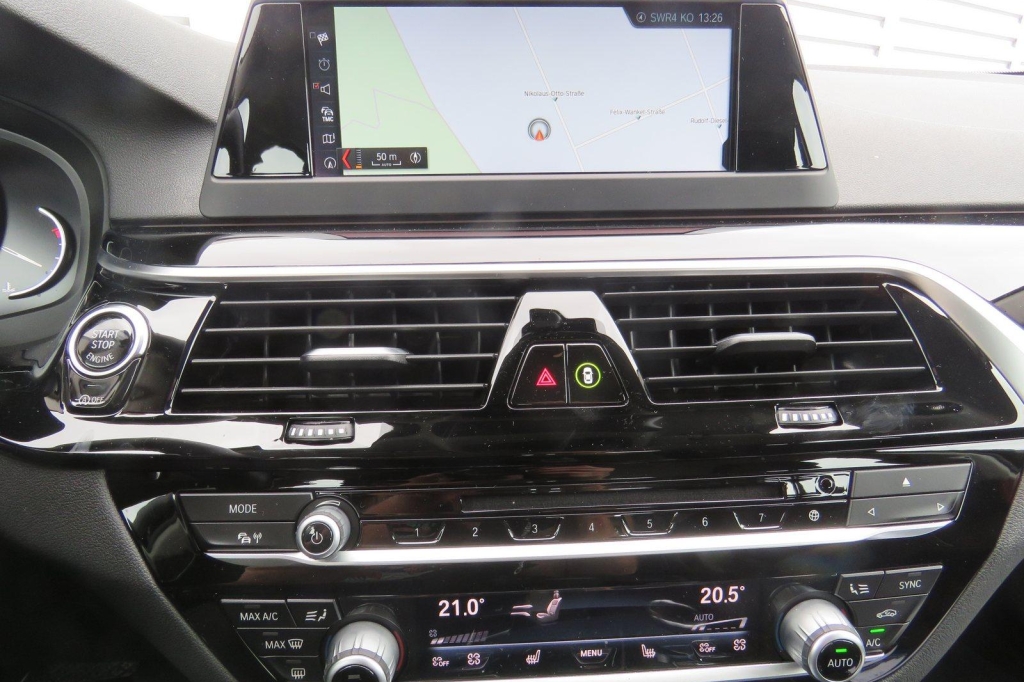 BMW 5er Touring 2019 photo 4