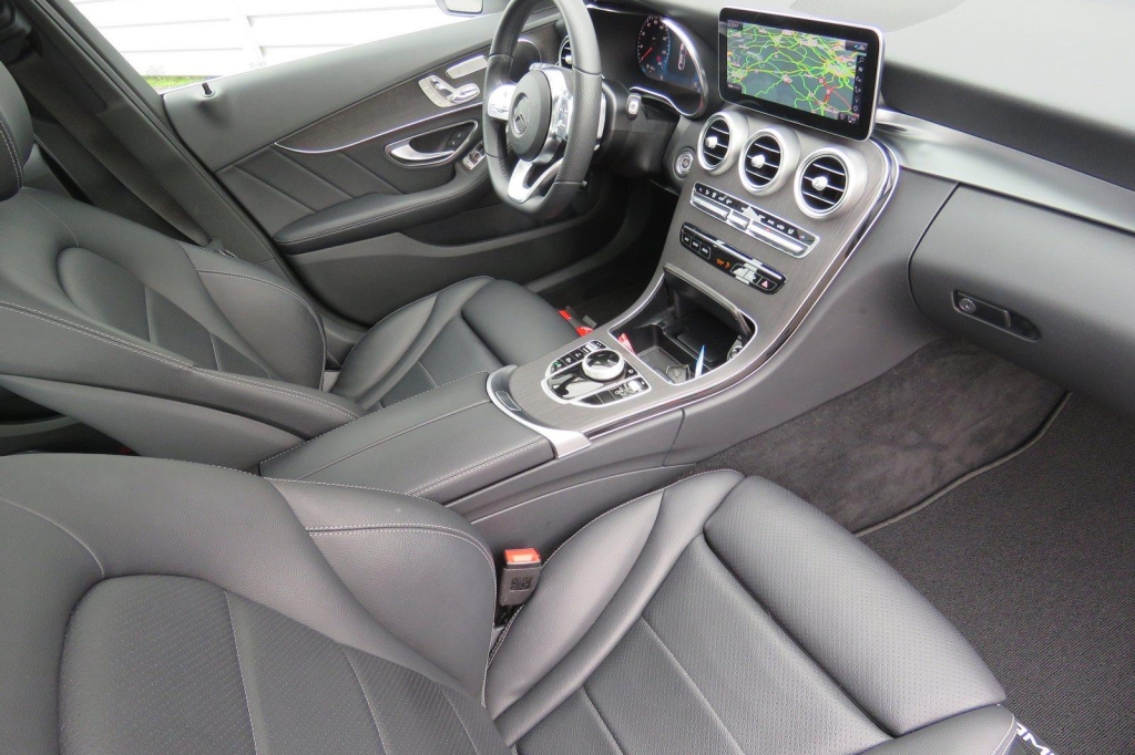 Mercedes-AMG C-Klasse 2019 photo 9