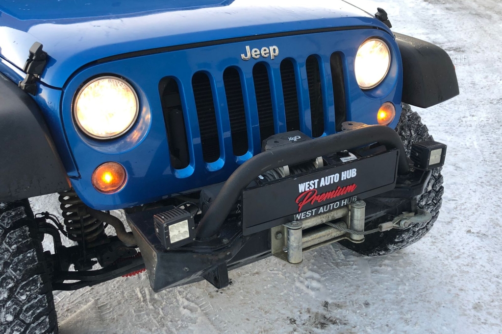 Jeep Wrangler 2015 фото 2