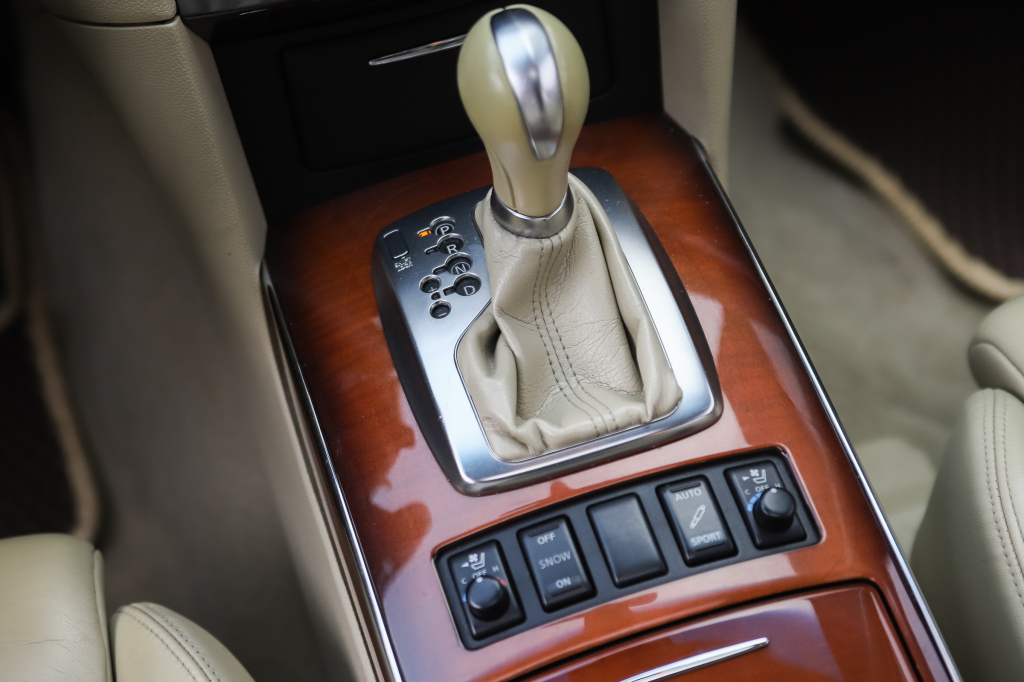 Infiniti FX 50 S 2008 фото 16