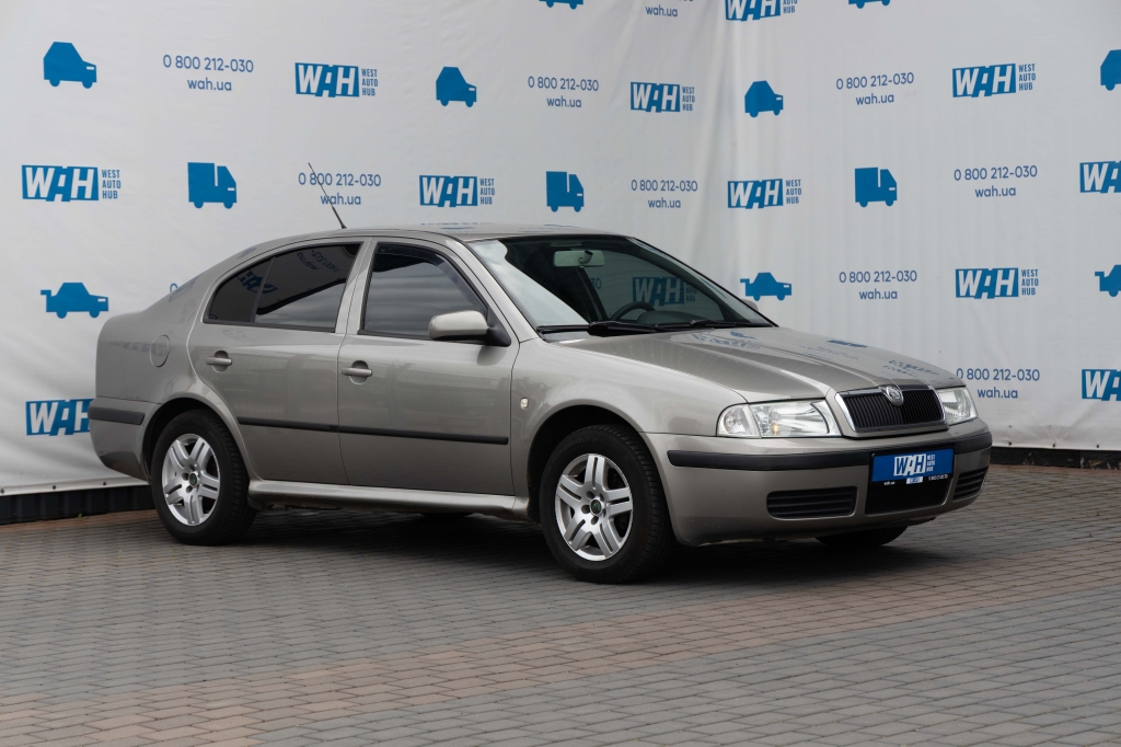 Skoda Octavia 2006 фото 4