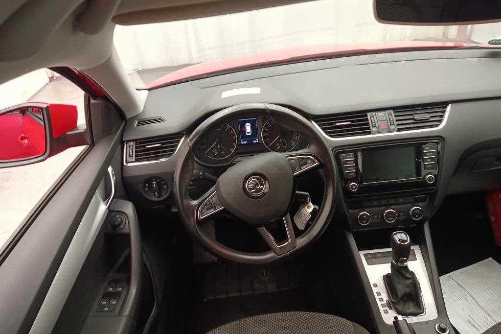 Skoda Octavia Combi 2017 photo 5