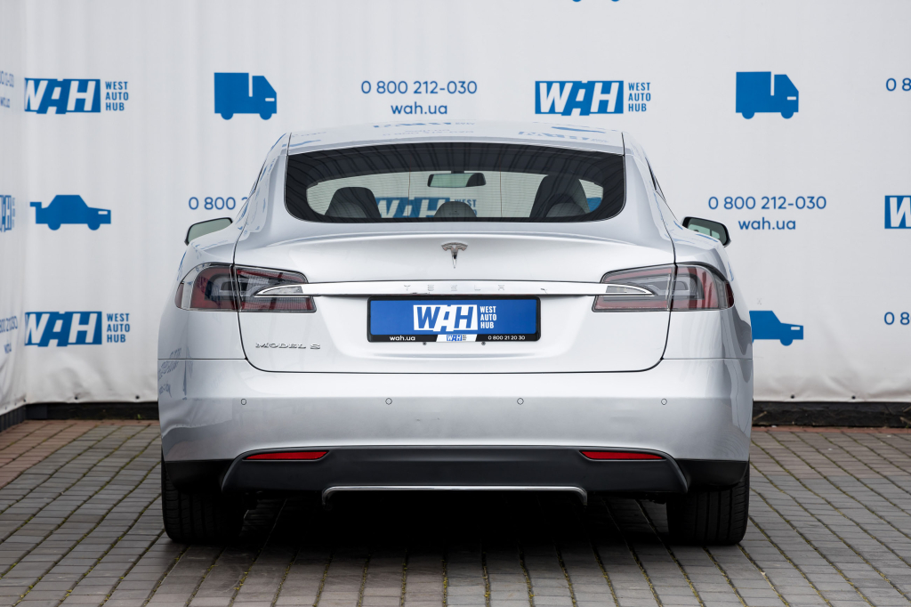 Tesla Model S 70D 2014 фото 5