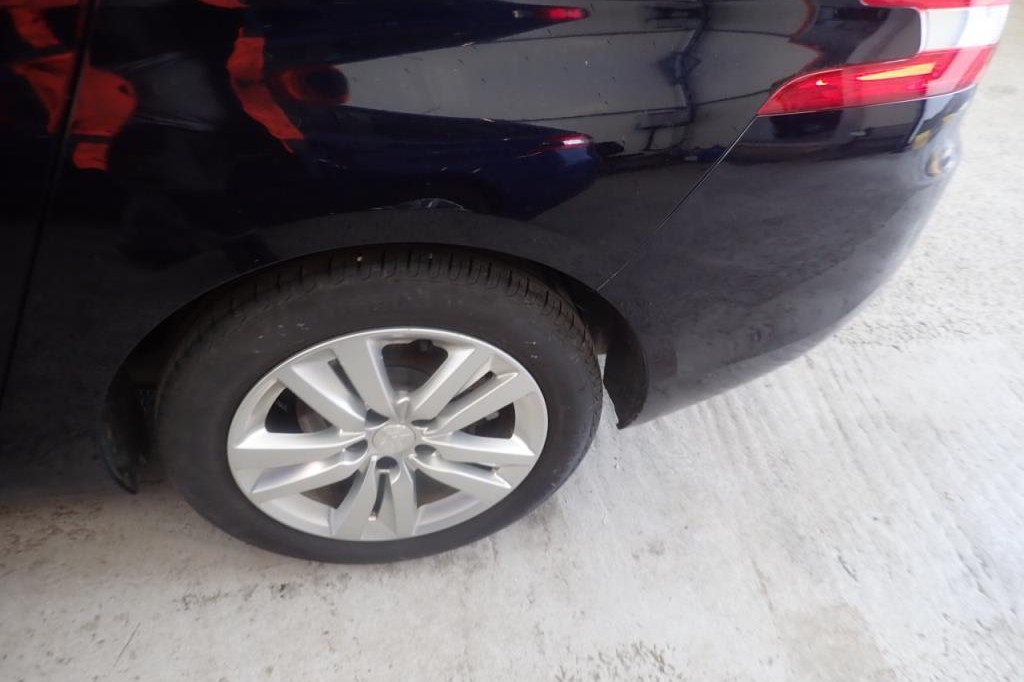 Peugeot 308 2018 photo 38