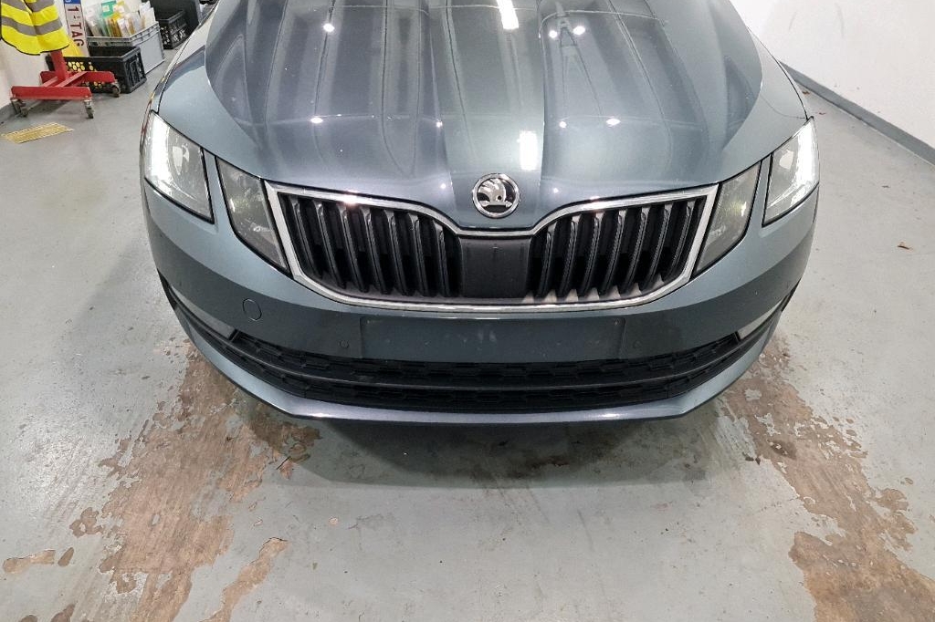 Skoda Octavia Combi 2018 photo 59