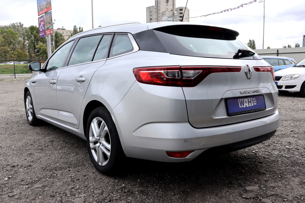 Renault Megane 2017 фото 4