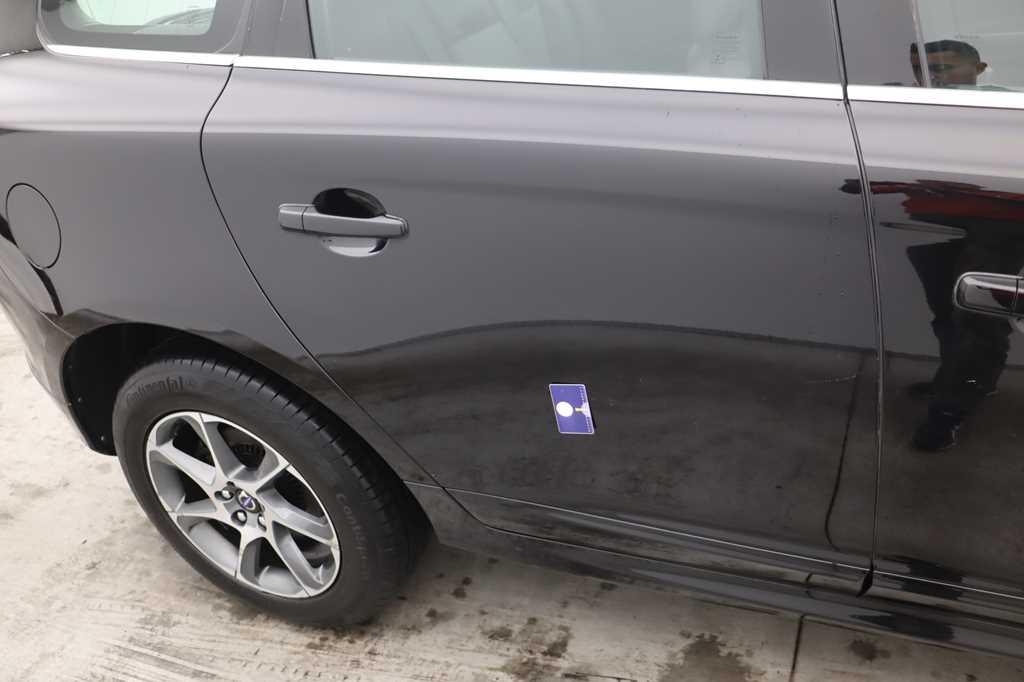 Volvo XC60 2016 фото 32