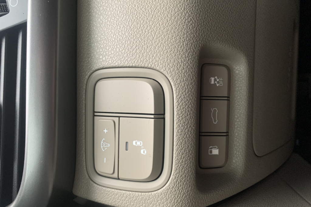 Kia Optima LX Sport photo 14