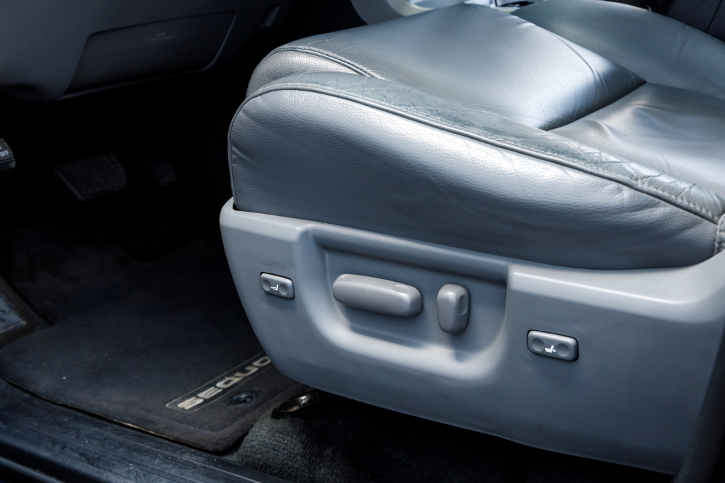 Toyota Sequoia 5.7 Dual VVT 2016 photo 15