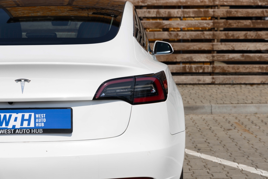 Tesla Model 3 Standart Plus 2019 фото 7