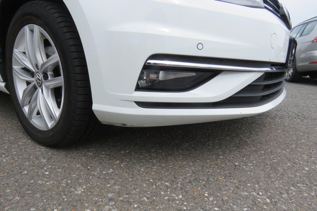 Volkswagen Golf 2018 photo 19