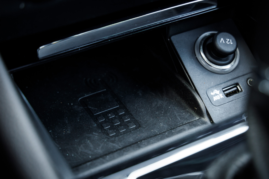 Skoda Superb Laurin & Klement 4x4 2015 photo 32