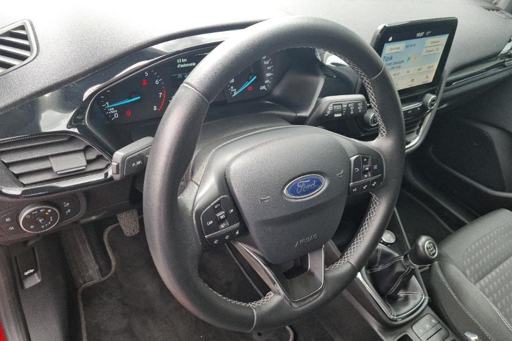 Ford Fiesta 2019 фото 26