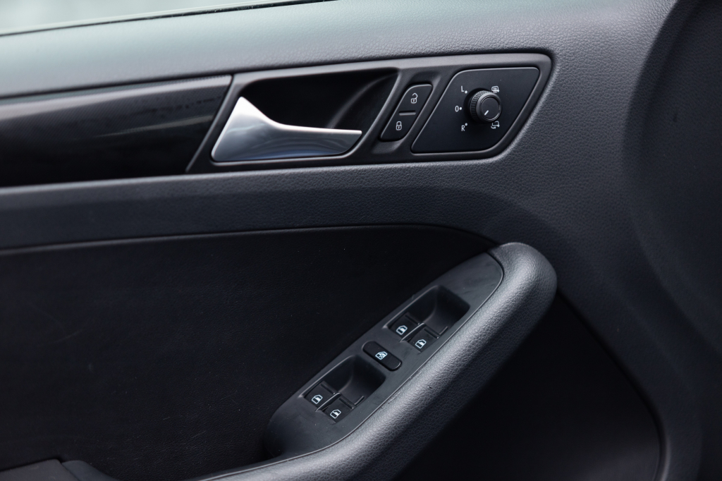 Volkswagen Jetta photo 20