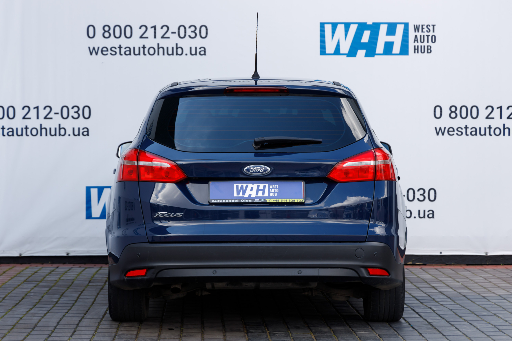 Ford Focus 2016 photo 24