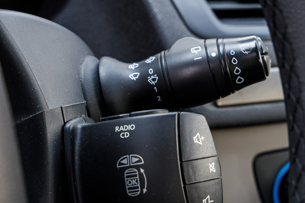 Renault Megane 2010 photo 14