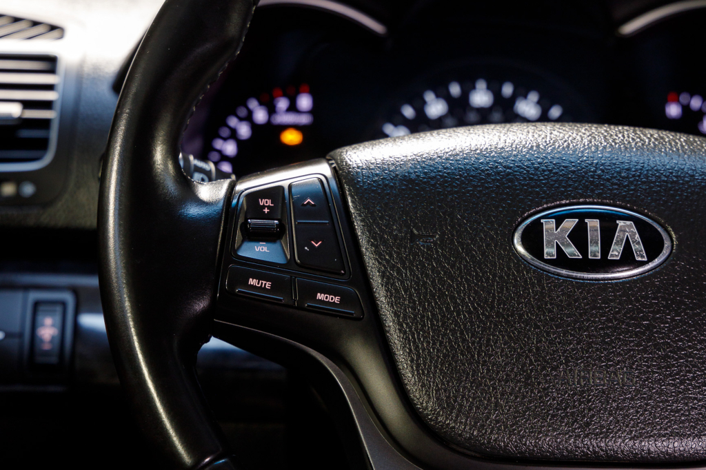 Kia Sorento LX photo 12