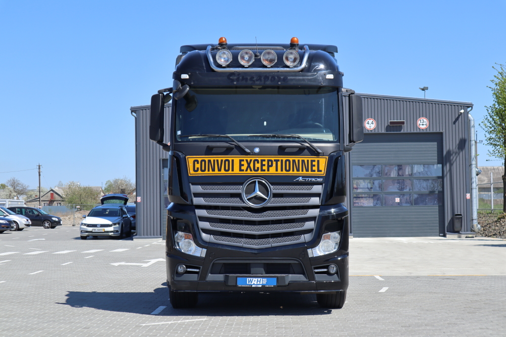 Mercedes-Benz Actros 2651 2015 photo 1
