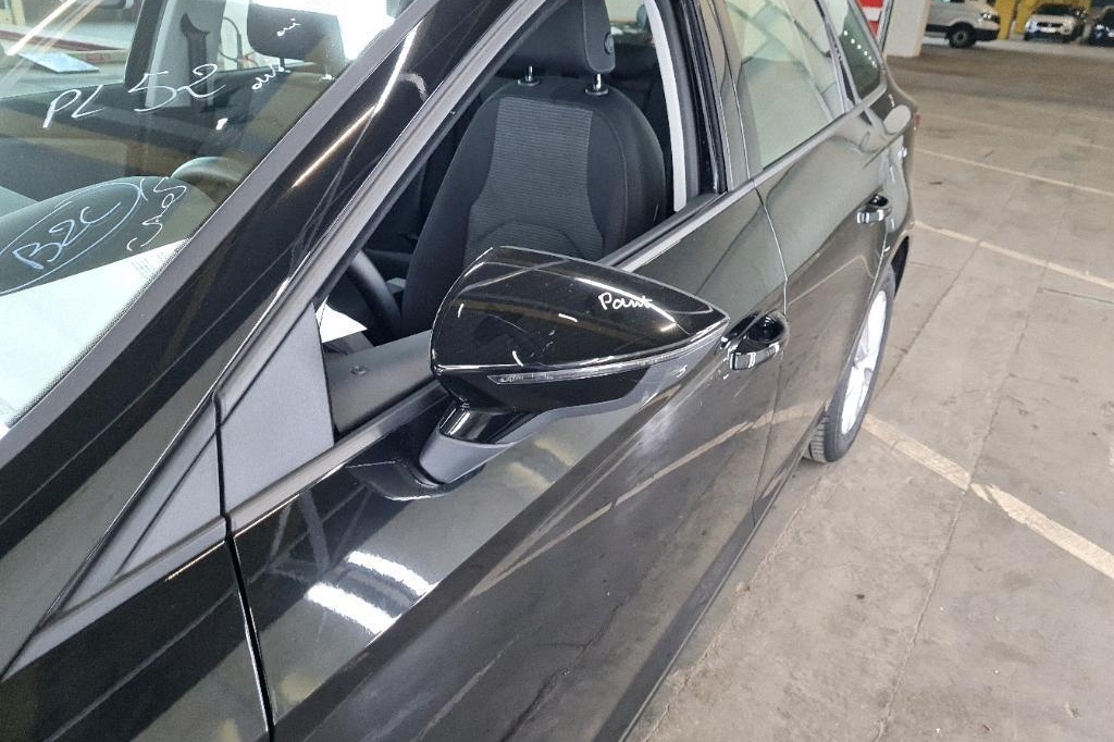 SEAT Leon ST 2018 фото 33