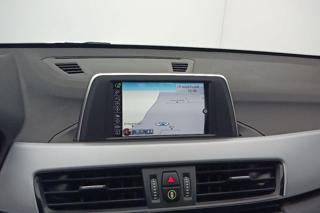 BMW X1 2017 фото 3