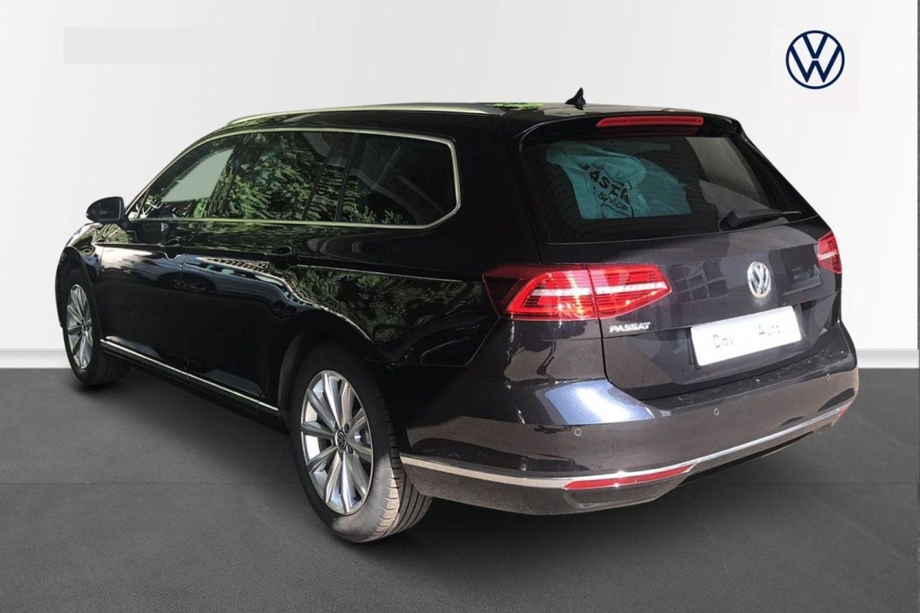 Volkswagen Passat Variant 2018 photo 3