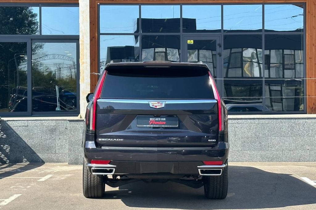 Cadillac Escalade Platinum 4WD 2022 фото Cadillac Escalade Platinum 4WD 2022 фото 5