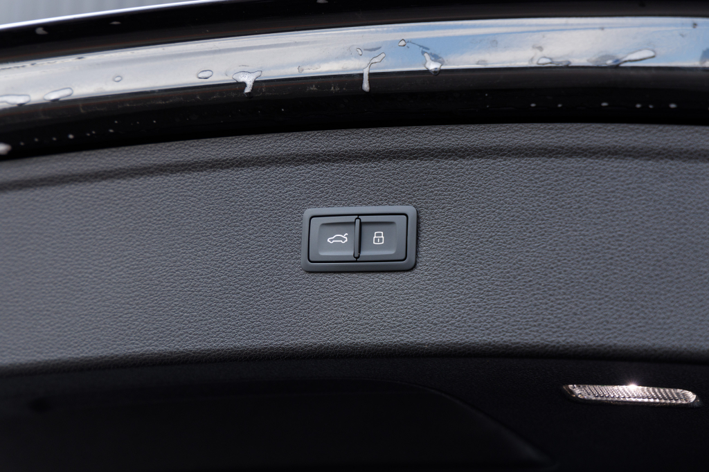 Audi Q5 Premium Plus 2018 фото 17