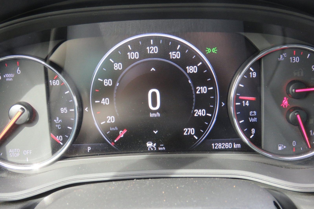 Opel Insignia Sports Tourer 2017 photo 5