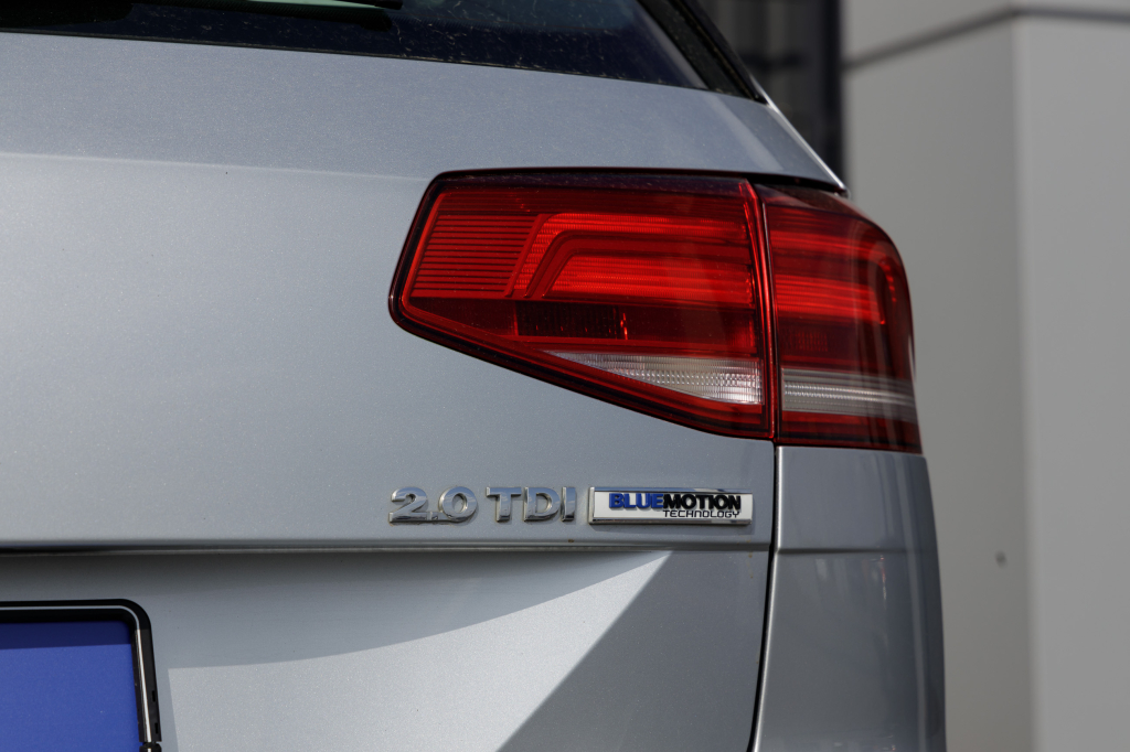 Volkswagen Passat B8 2017 фото 2