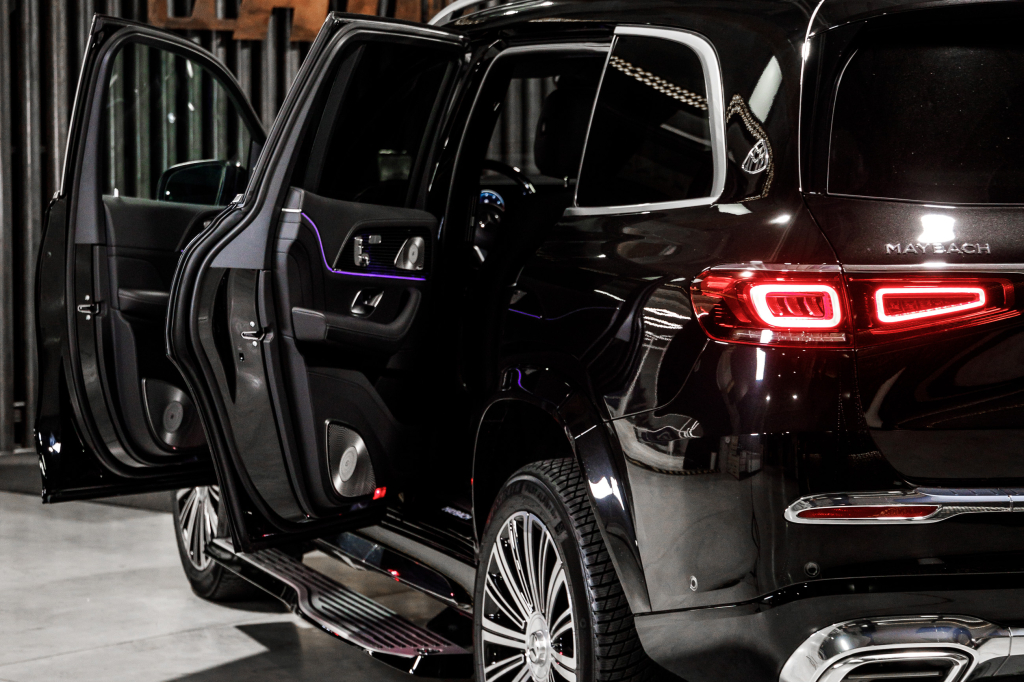 Mercedes-Benz Maybach GLS 600 2022 photo 9