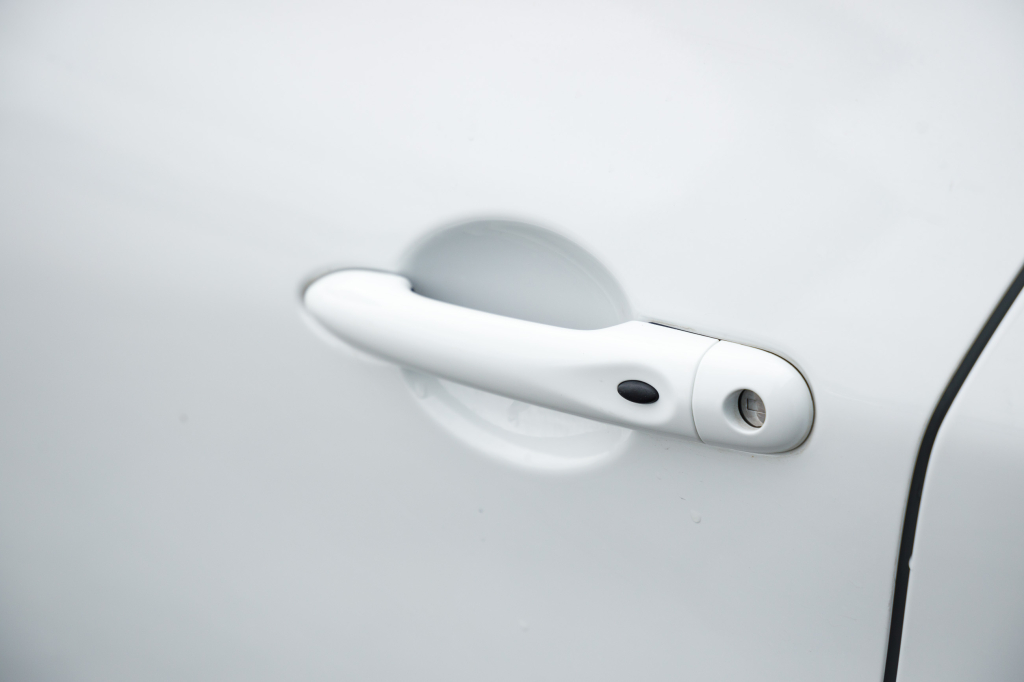 Renault Zoe 2017 фото 9