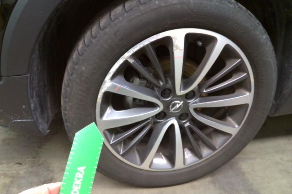 Opel Crossland X 2020 фото 9