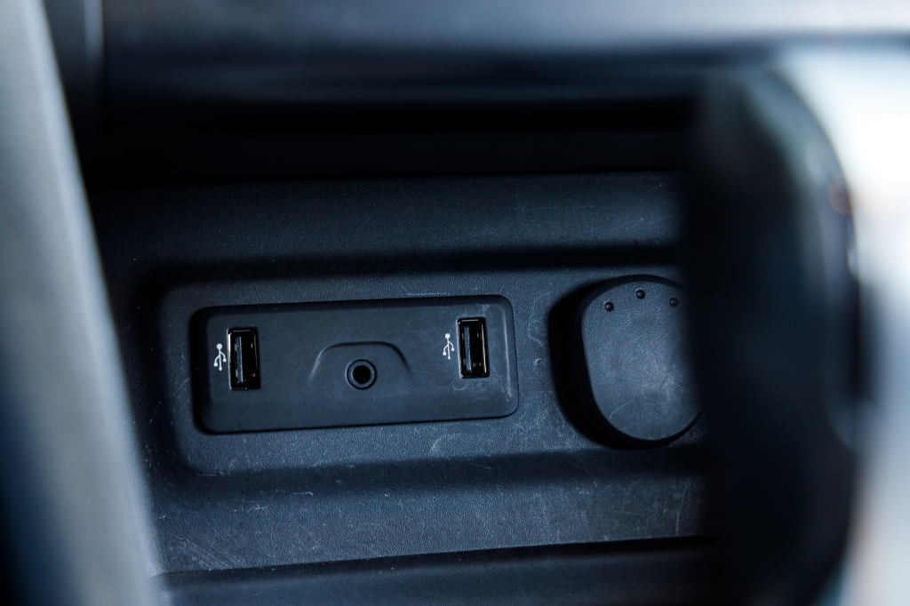 Renault Megane 2017 фото 12