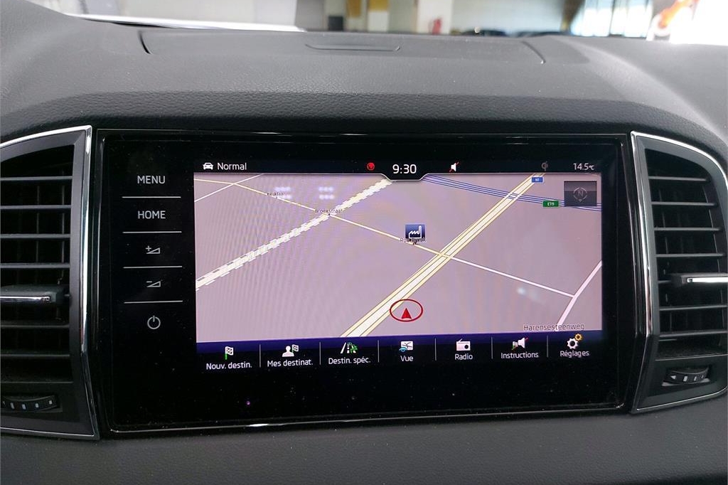 Skoda Karoq 2019 фото 4