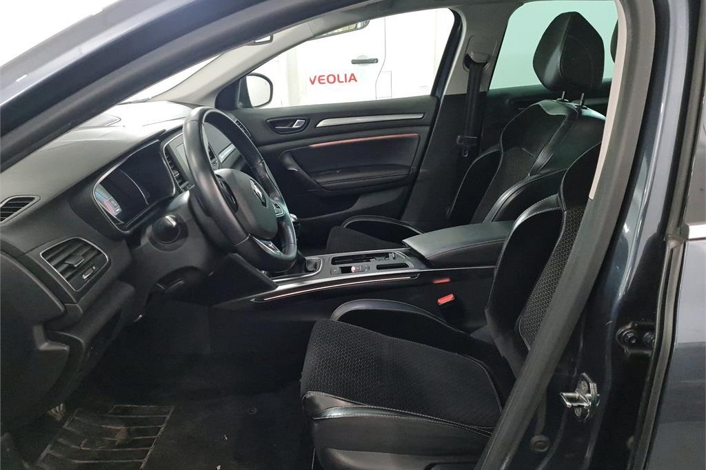 Renault Megane Grandtour 2017 photo 6