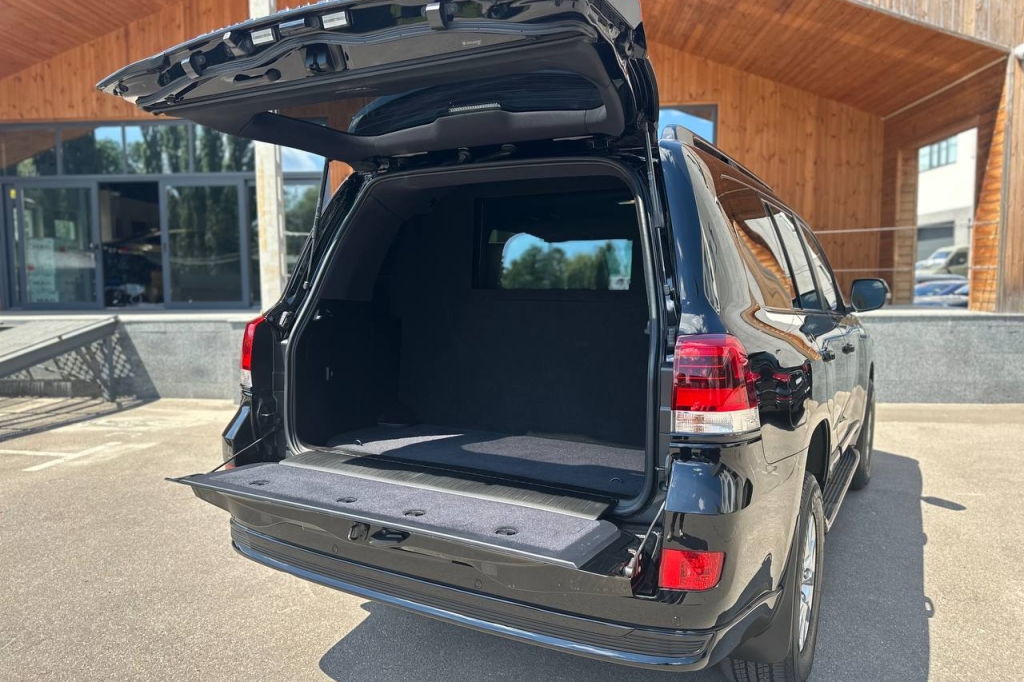 Toyota Land Cruiser 200 GUARD B6 2018 фото Toyota Land Cruiser 200 GUARD B6 2018 фото 27