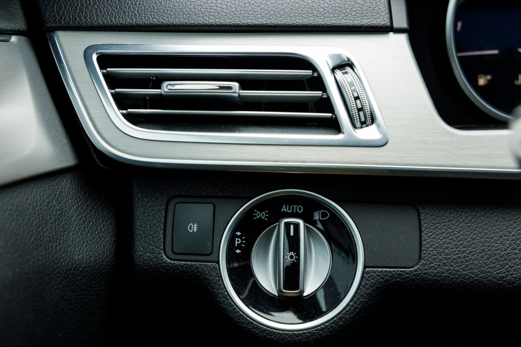 Mercedes-Benz E 220  Bluetec 2015 фото 8