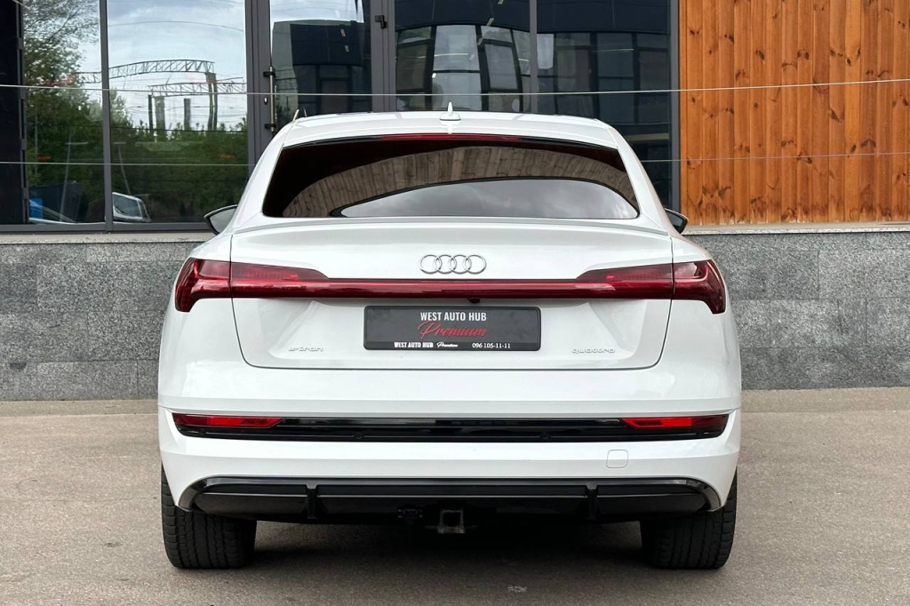 Audi e-tron Sportback 55 95kWh 2021 photo 4