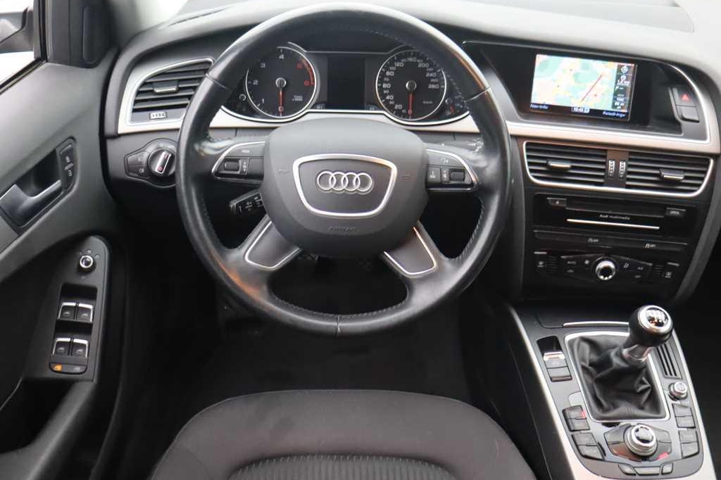 Audi A4 Avant 2014 фото 1