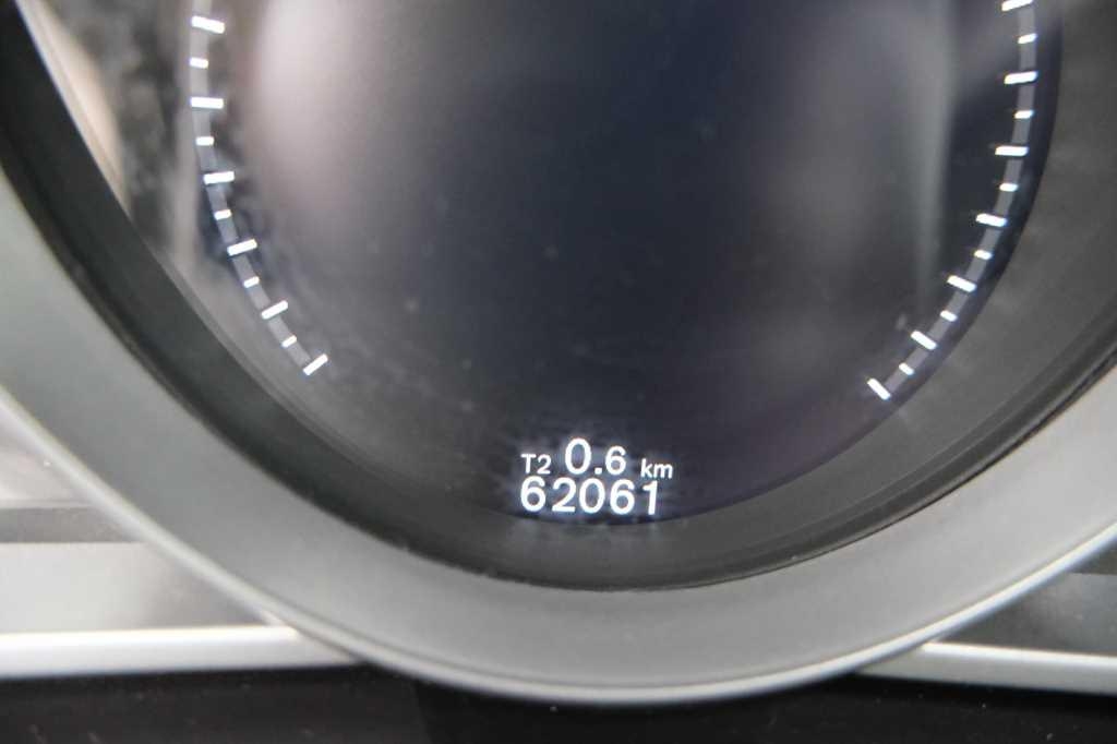 Volvo V40 2017 фото 2