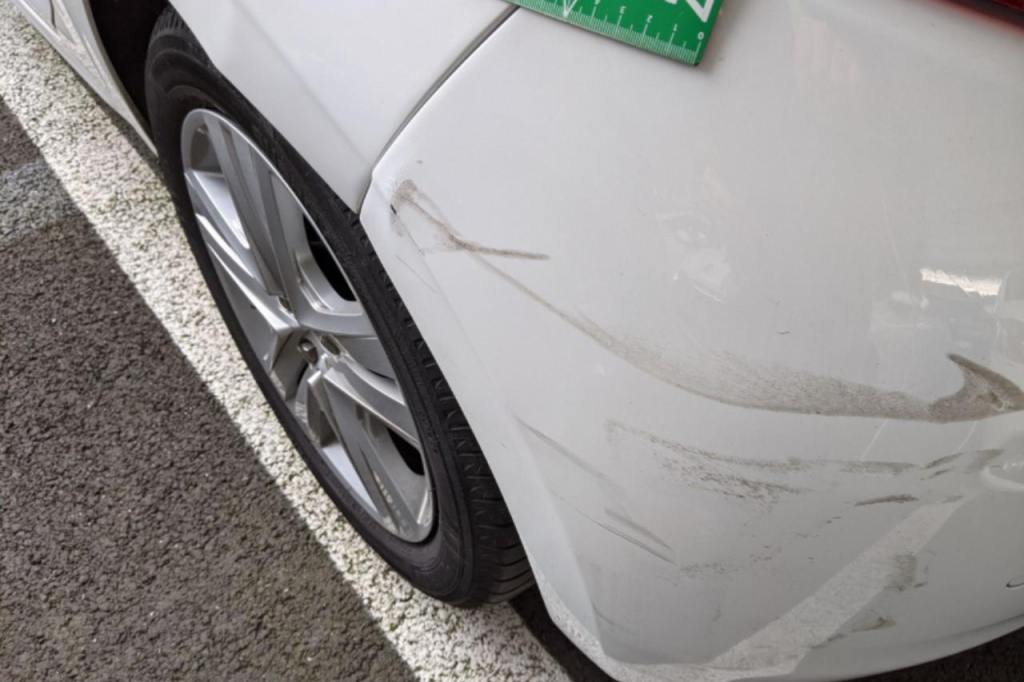 Peugeot 208 2019 фото 10