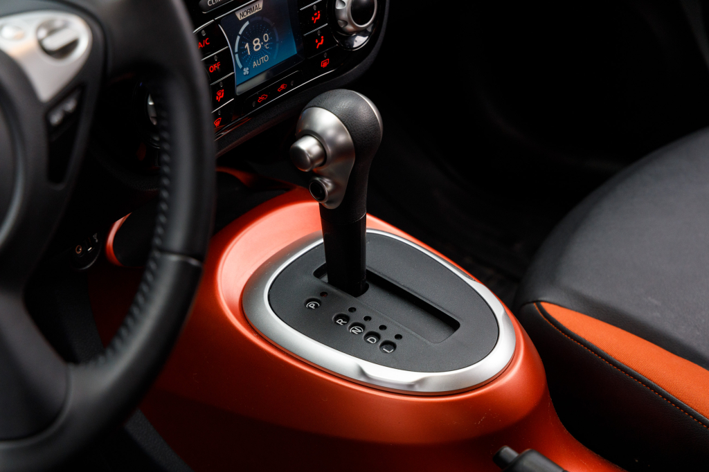 Nissan Juke N-Connecta 2019 фото 13