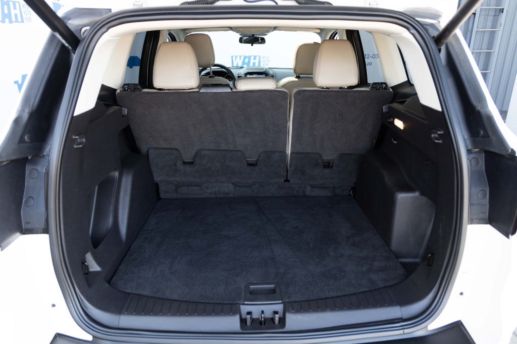 Ford Escape SEL 2019 фото 32