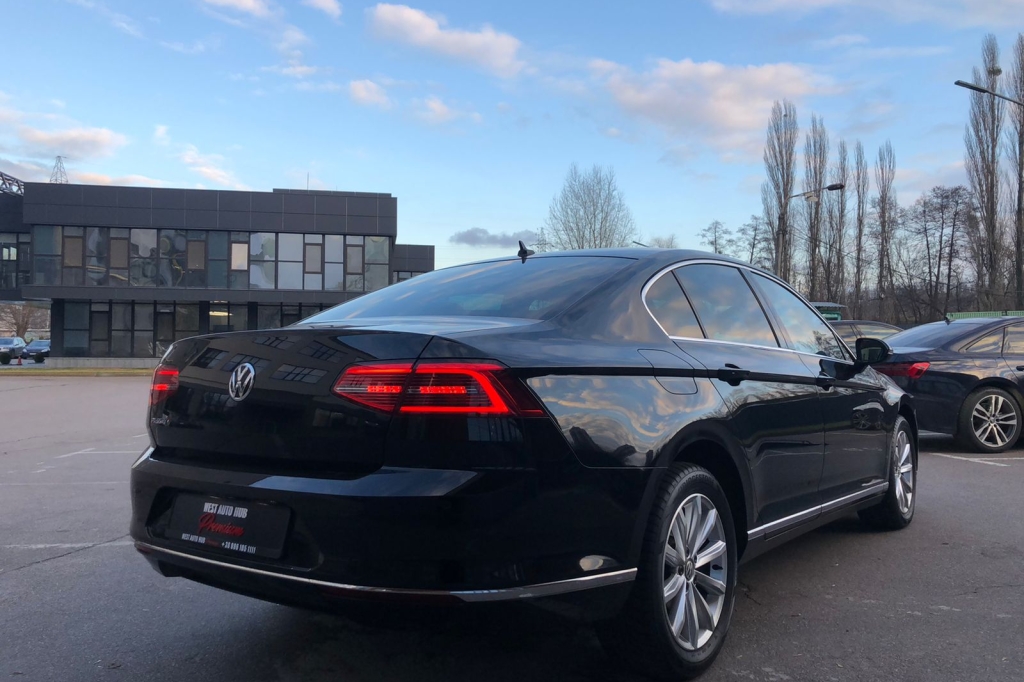 Volkswagen Passat B8 2018 photo 4