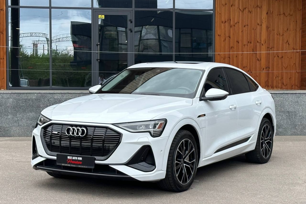 Audi e-tron Sportback 55 95kWh 2021 photo 2